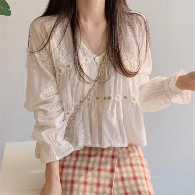 2024 New Spring and Autumn Korean Version Sweet Blouse Long Sleeved V-neck Loose Print Patchwork Folds Gauze Women\'s Shirt Top