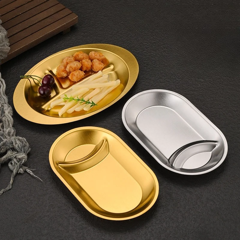 

Golden Divided Snack Plate with Vinegar Dish for Bar KTV French Fries Dumplings