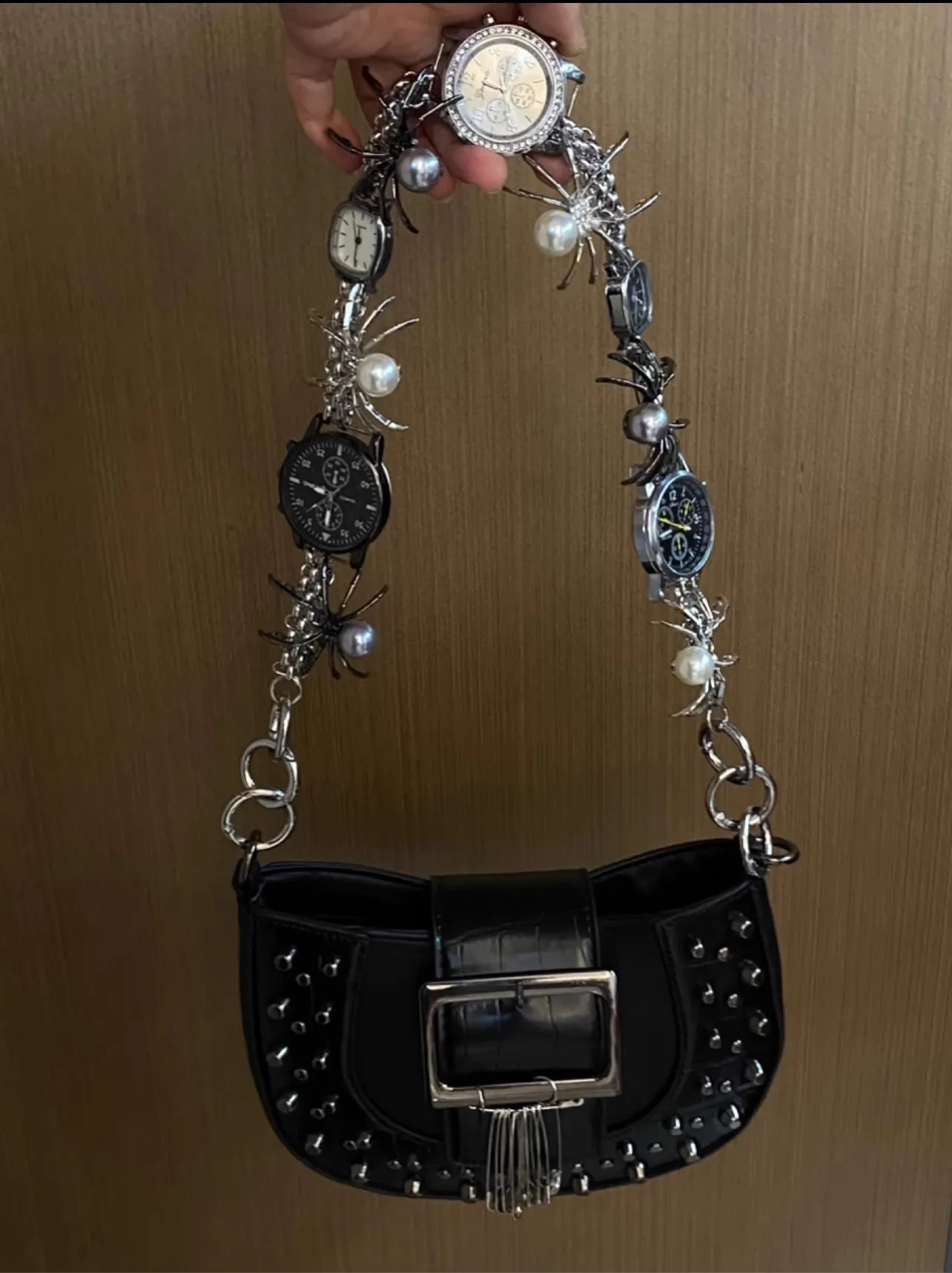 Unisex Pin Punk Saddle Bag women's Rivet Spider Watch Dial Crescent Bag Couples Retro Shoulder Bag PU Handbag Commuter Tote Bag