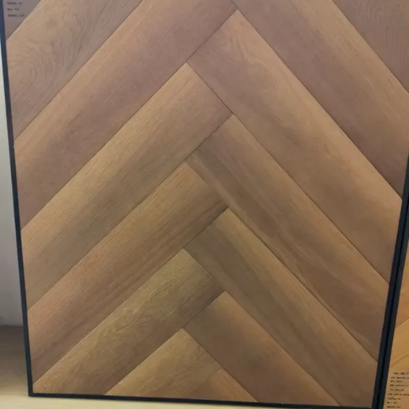 Custom Item, Contact Us Factory Sale Modern Gradient Color Plank Herringbone Oak Engineered Flooring T&G Installation Villa