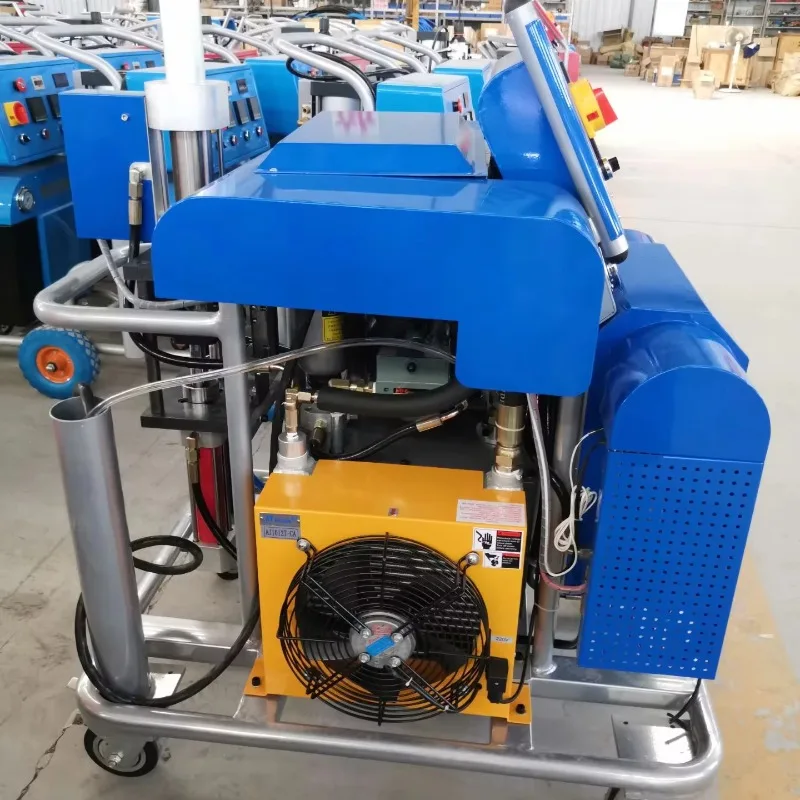 Hydraulic Polyurethane Foaming Machine Polyurea Waterproof Material Spraying Machine