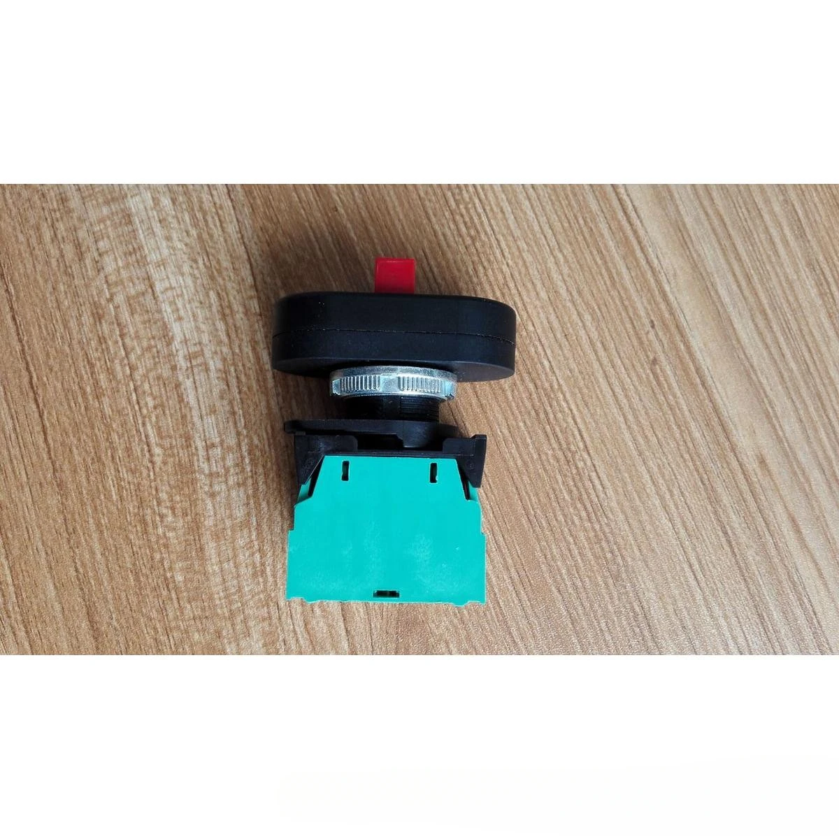 Three-position button PPMN (including touchpoint)