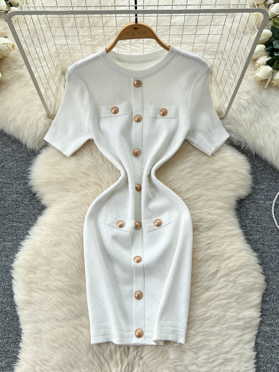 

High-end Metal Buckle Short-sleeved Knitted Dress Women's Summer Slim Fit Bodycon Mini Dress Streetwear Party