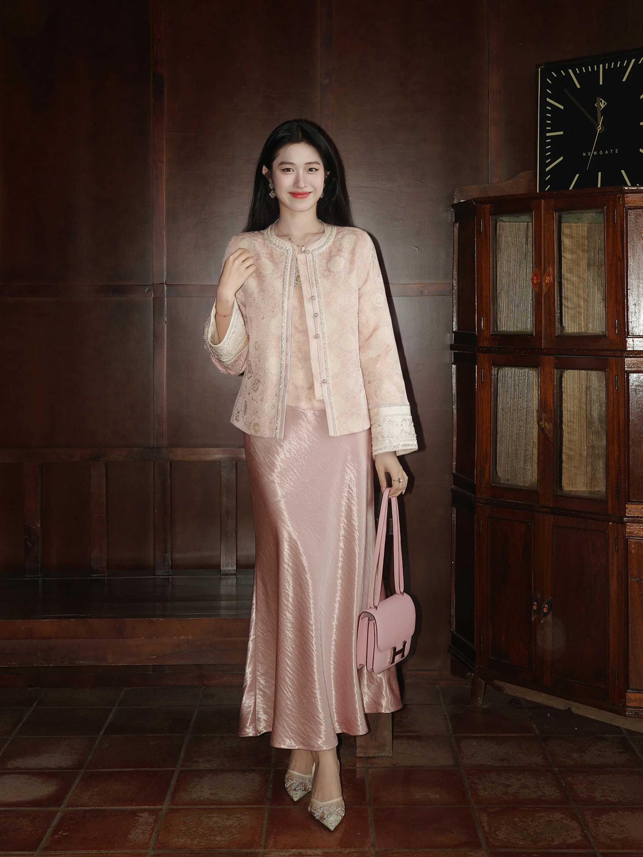 Lingshan Zhihe Plum Blossom Branch Pink Satin Draped Fish Tail Half Skirt High Waist Women Early Autumn Versatile Long Skirt