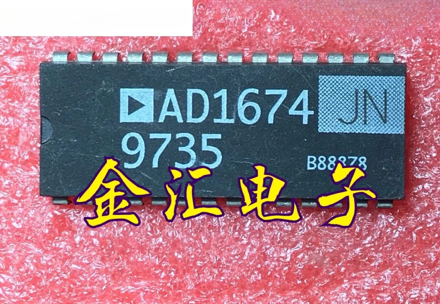 

AD1674JN AD1674KN AD1674JNZ двухколонный 28-контактный