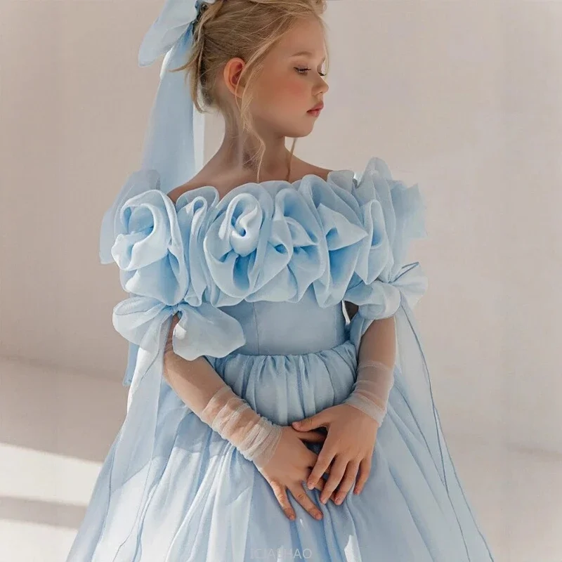 

2025 Girls Blue Wedding Outfit Performance Summer Off Shoulder Tulle Dress with Bow Princess Birthday Party Gown Flower Girl