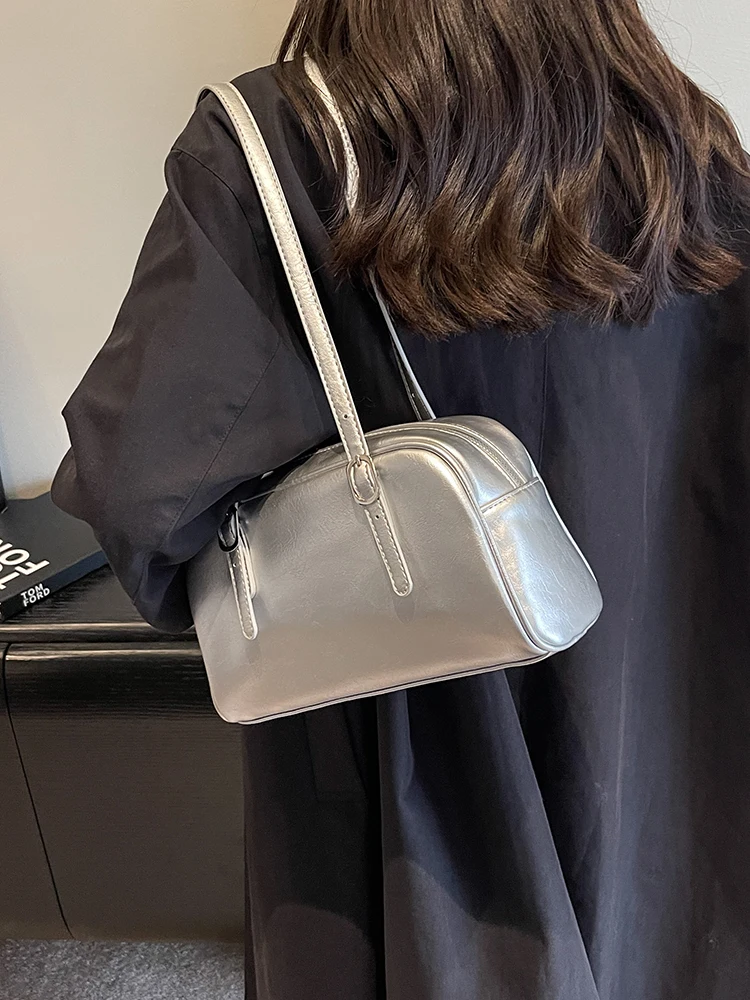 Fashionable Textured Women's Underarm Square Bags Autumn Large Capacity Versatile Handbags High Quality Shoulder Bag