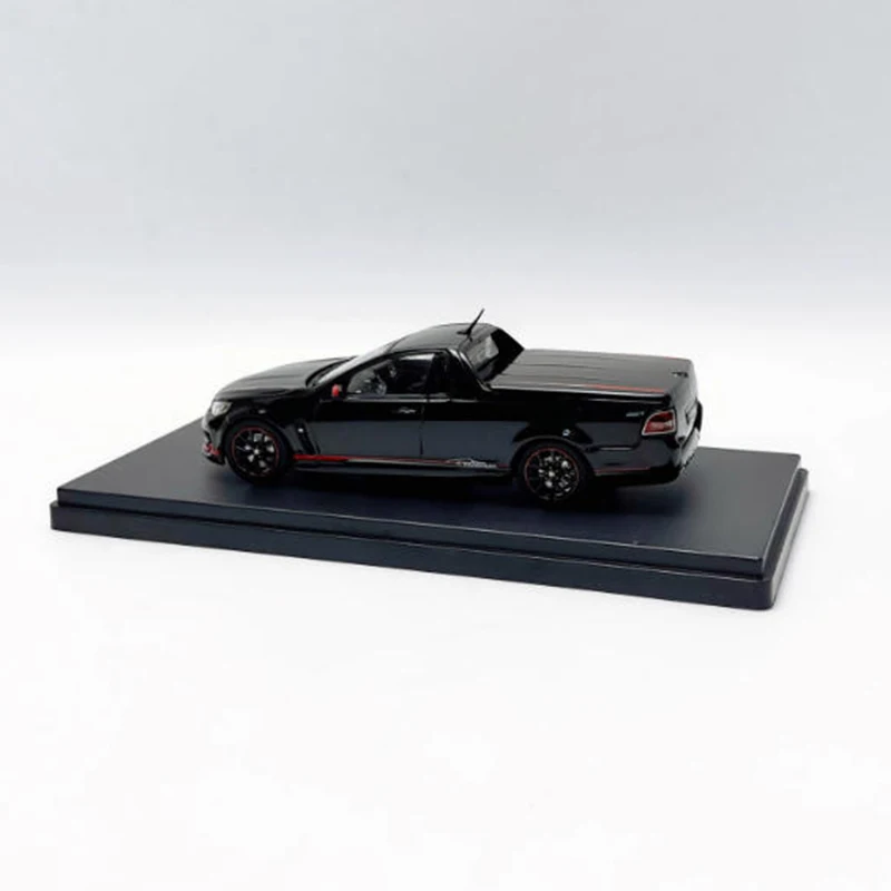 

Biante 1/43 Holden VF11 Magnum Ute Alloy Car Model Classics Adult Souvenir Gift Static Display