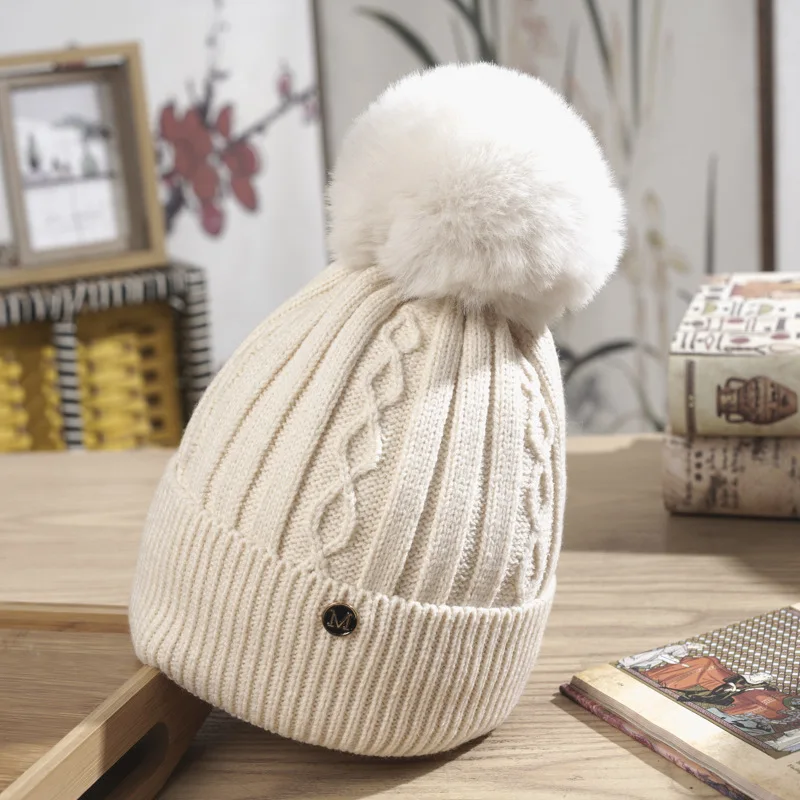 Hat Women's Winter Solid Color Velvet Knitted Hat Korean Edition Trendy Student Foreign Trade Thick Warm Windproof Knitted Hat