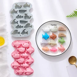 12 Hole Marine Fish Silicone Chocolate Mold Mix Animal Candy Biscuit Jelly Ice Cube Mould Cake Decor Soap Candle Baking Set Gift