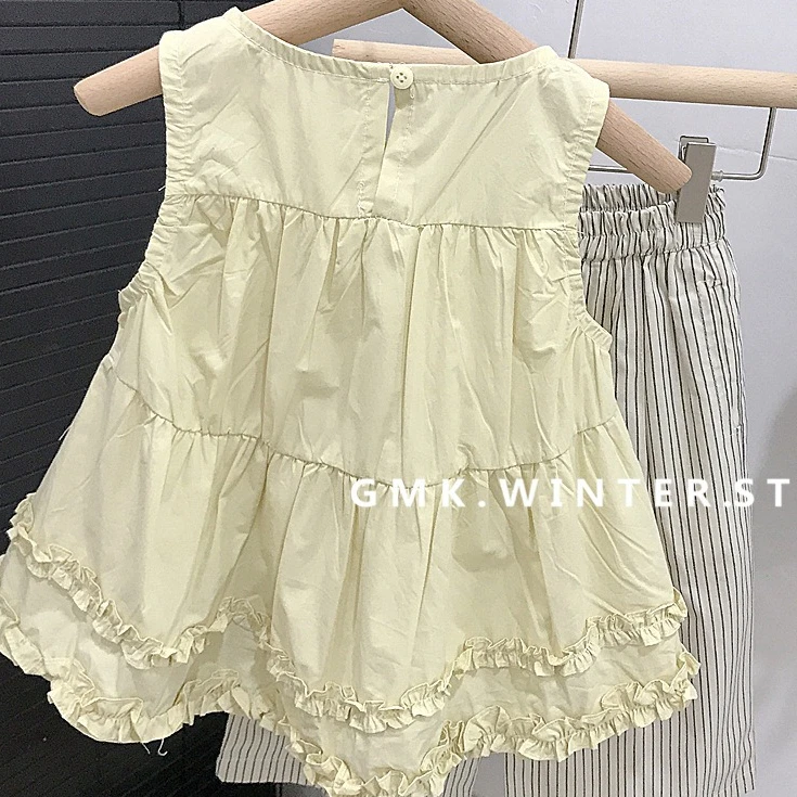 

Girls Suit 2025 Summer New Childrens Clothing Korean Style Girl Baby Wooden Ear Side Vest Stripe Pants Two Sets of Casual Simple