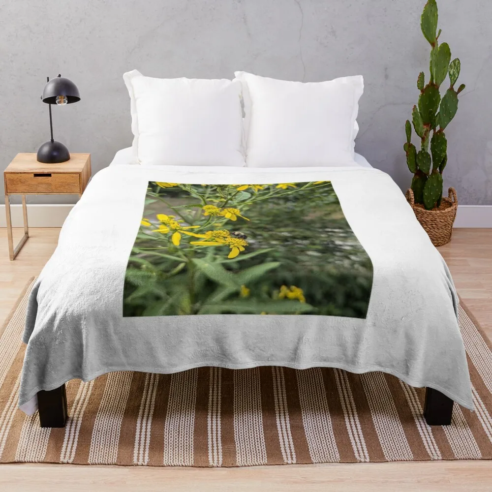 The Pollinator Throw Blanket Single Luxury Thicken Luxury Throw Blankets