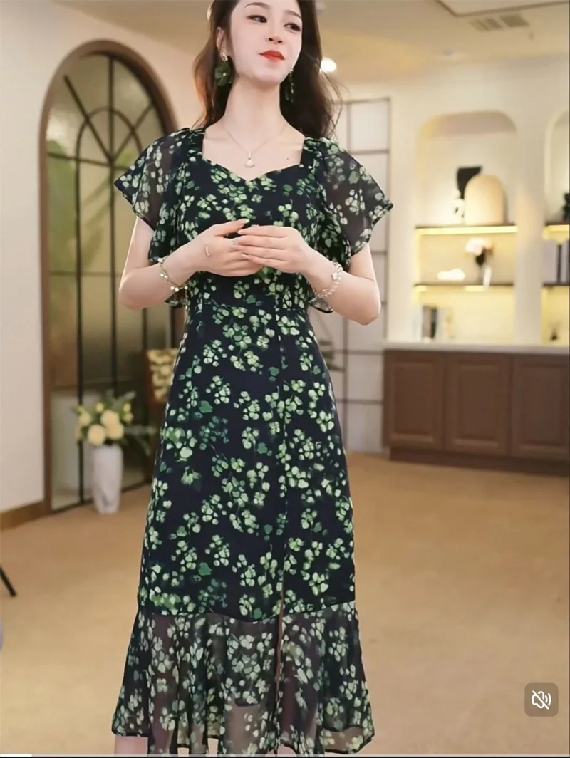 Vestido floral de gasa de manga corta de alta gama para mujer en verano de 2025, nuevo vestido largo para adelgazar y adelgazar en la cintura, escote en V A-l