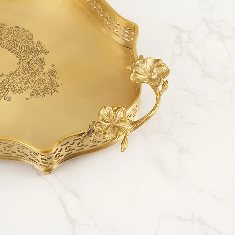 Bandeja de latón para decoración del hogar, tallada hueca hecha a mano, mesa de centro Retro de lujo, adorno de mesa, bandeja de fruta