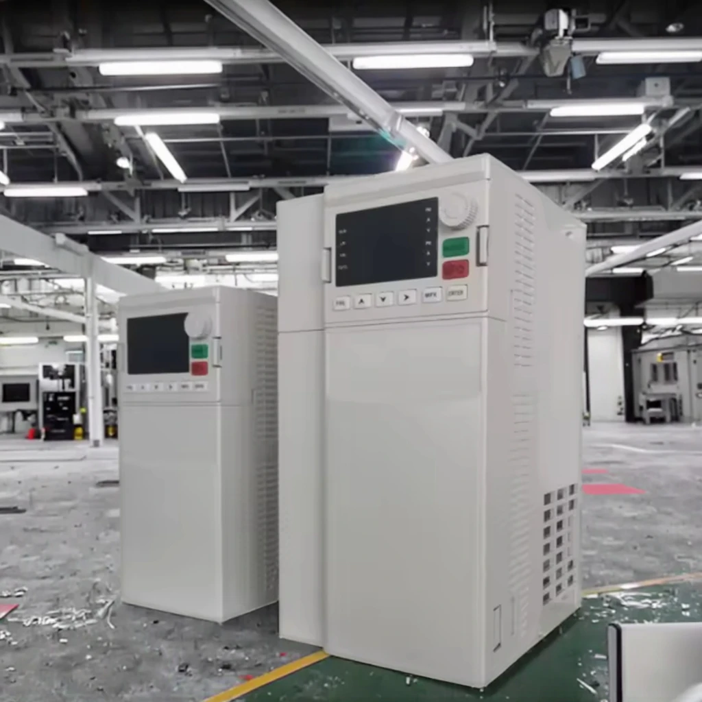 عالية التقنية VFD 220 فولت 380 فولت ثلاث مراحل محول تردد واحد 11kw محرك متغير أداء صغير الحجم VFD