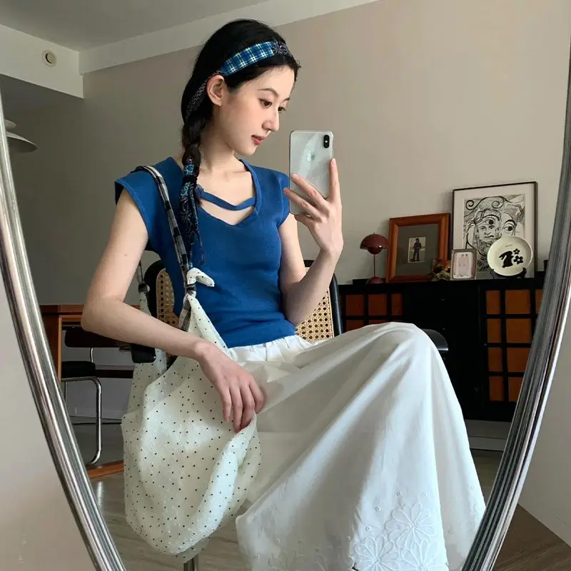 

Design-Sensory Flower Lace-Up Knitted Short-Sleeved Shoulder T-Shirt Women 2025 Summer New Slim Slim Short Top