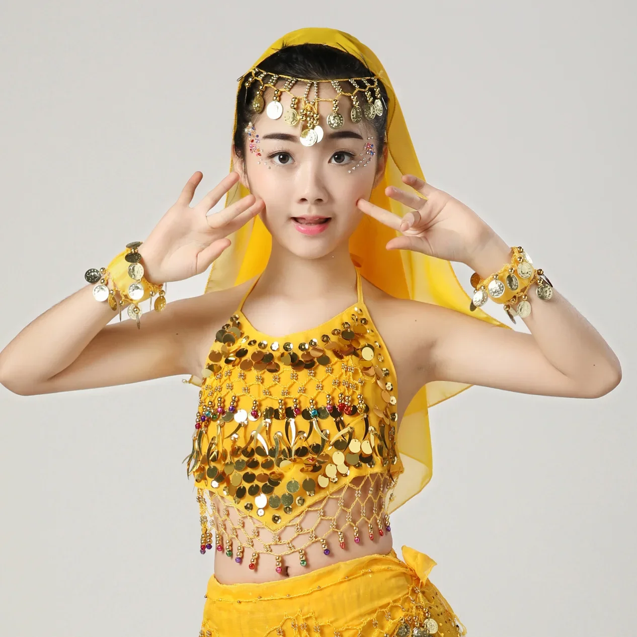 Belly Dance Stage Performance Costume, Girl's Bell Strap Top, 6-color Indian Dance Costume, Small Chili Top, Adjustable Costume