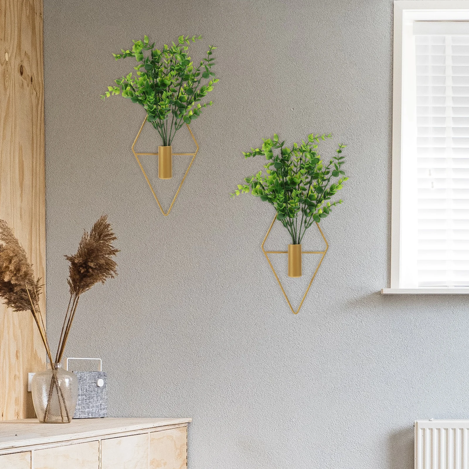 

2 set 2 Sets Wall Hanging Cast Shaped Metal Flower Vase Fake Plants Decorative Wedding Party Wall Mounted