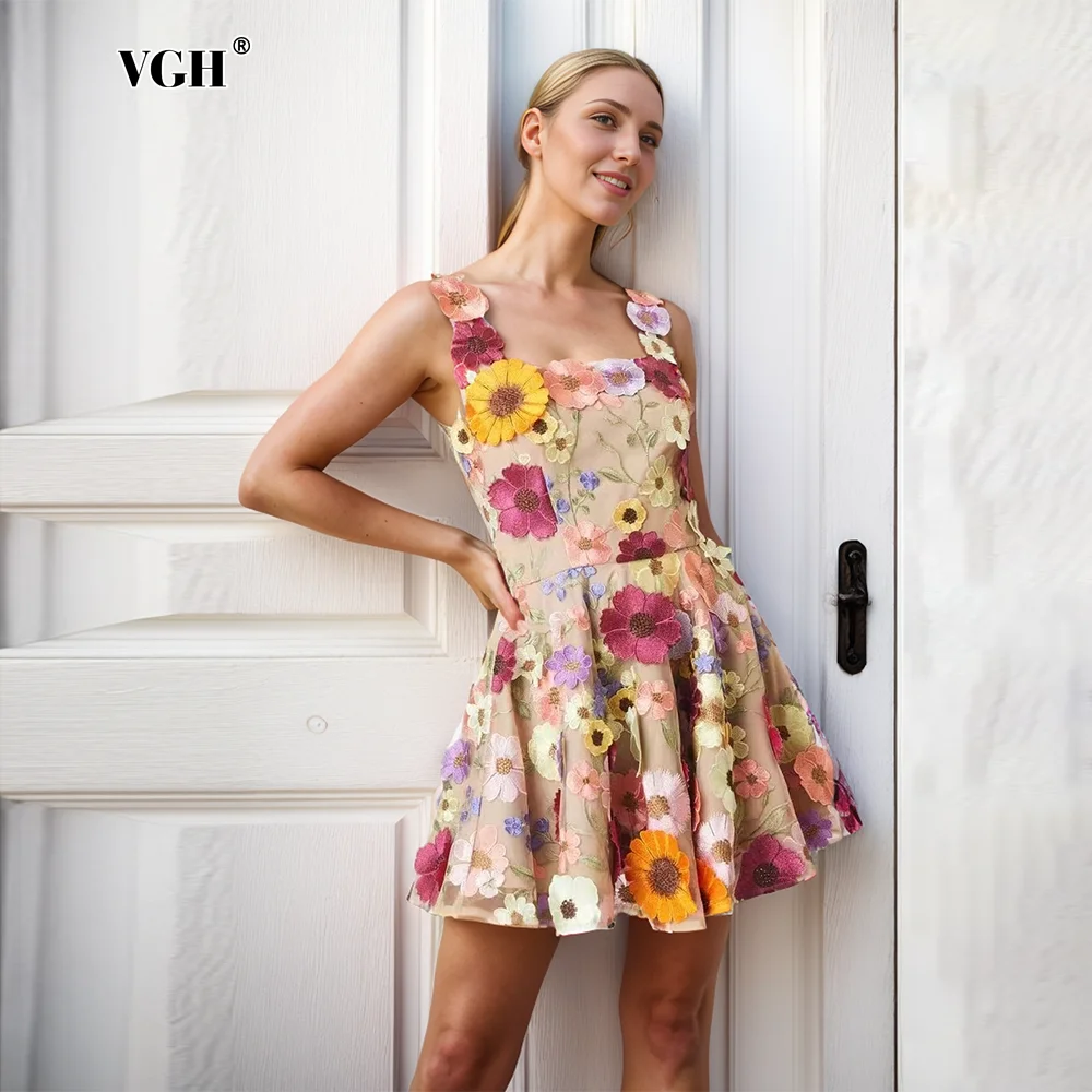 

VGH Elegant Spliced Appliques Slim Dresses For Women Square Collar Sleeveless Backless High Waist Embroidery Short Dress Female