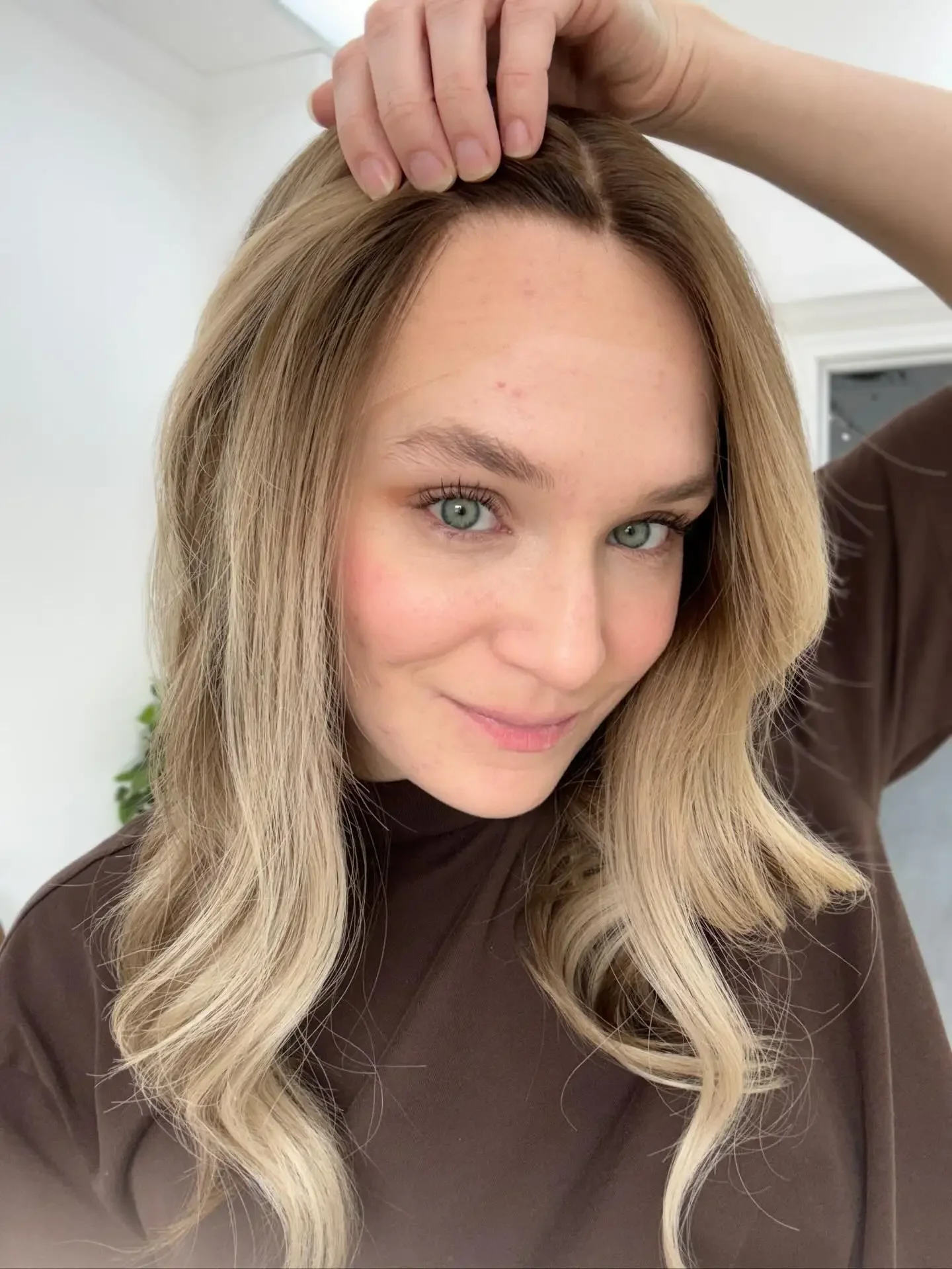 

Soft Ombre Blond Wave Hair 150 density and 13×4 100%human hair wig lace front wig, with baby hair pre plucked