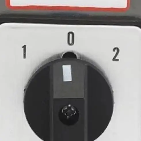 3 Position 2 Section Rotary Changeover Switch 660V 20A With Protective Box IP65 For Industrial Motor Control And Power Circuit
