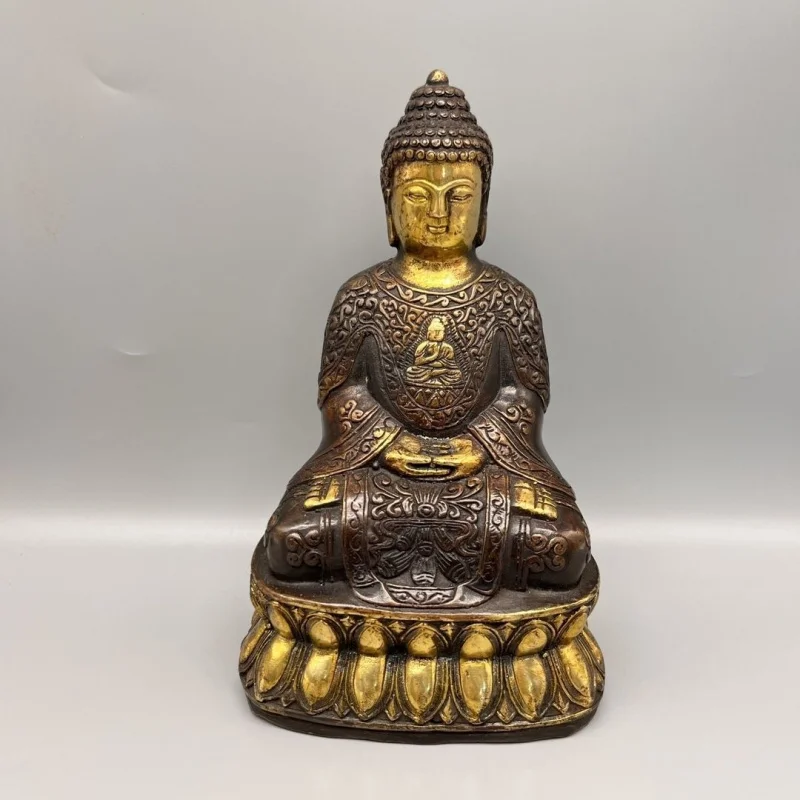 Antiqued Tibetan-style copper Buddha statue of Shakyamuni Tathagata for worship in the Buddhist hall, home living room decoratio