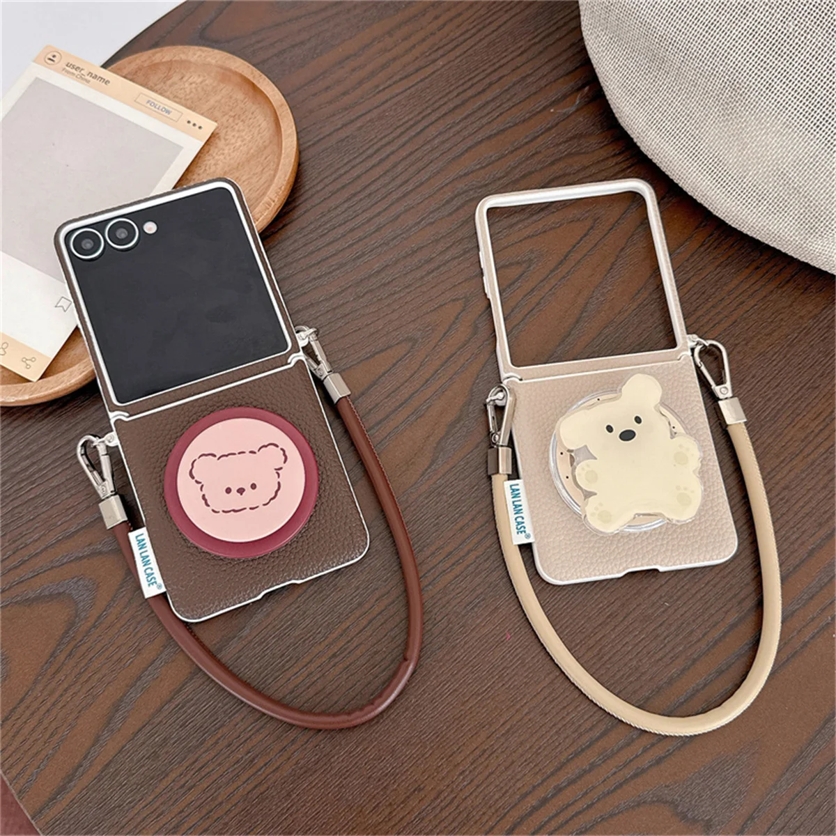 

Fashion Solid Color Magnetic Phone Case For Samsung Z Flip 7 6 5 ZFlip6 ZFlip5 Cover with Stand Hand Rope For Magsafe Cute Cases