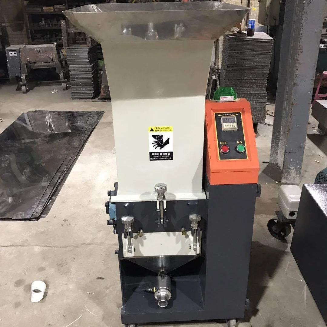 

Automatic recycling and feeding crusher, medium and slow speed machine edge material recycling machine