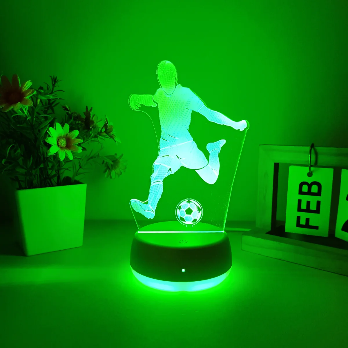 1 Stück moderner kreativer Fußballspieler siebenfarbiges 3D-Nachtlicht, geeignet für Fußballfans, geeignet für verschiedene Szenen.