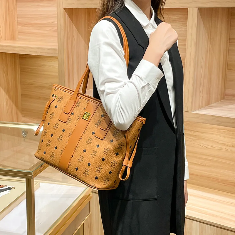 

High End Women Luxury Tote Bag Elegant Luxury Leather Classic Designer Paris Trendy Vintage Casual Simple Ladies Bag