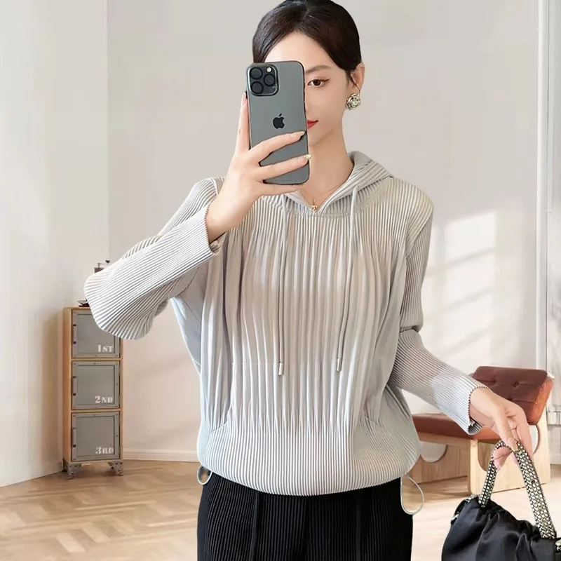 

Miyake Pleated Jacket Women Fashion Pleats 2025 New Loose Tops Women Fall Designed Casual Hooded Plus Size Pullover Jacket