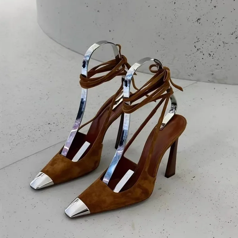 

Женские босоножки на высоком каблуке-шпильке из металла и замши с острым носком, на шнуровке, с ремешком на щиколотке, слингбэки