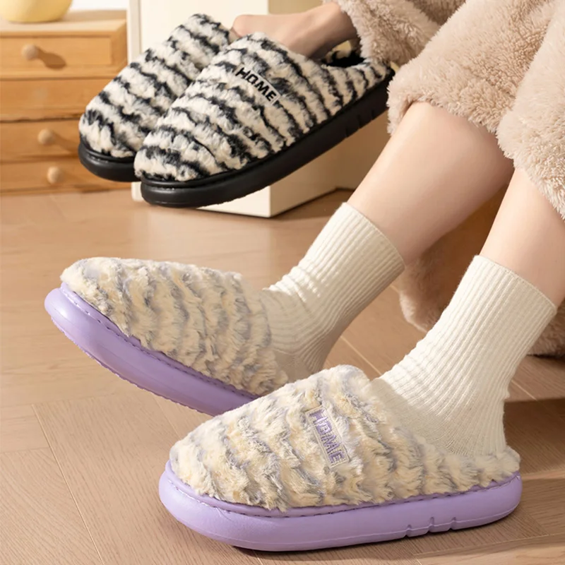 موضة مزيج اللون المرأة نعال من القطن حجم كبير 45 الدافئة نعال قماش المرأة منصة باطن لينة المنزل القطن الشرائح الإناث