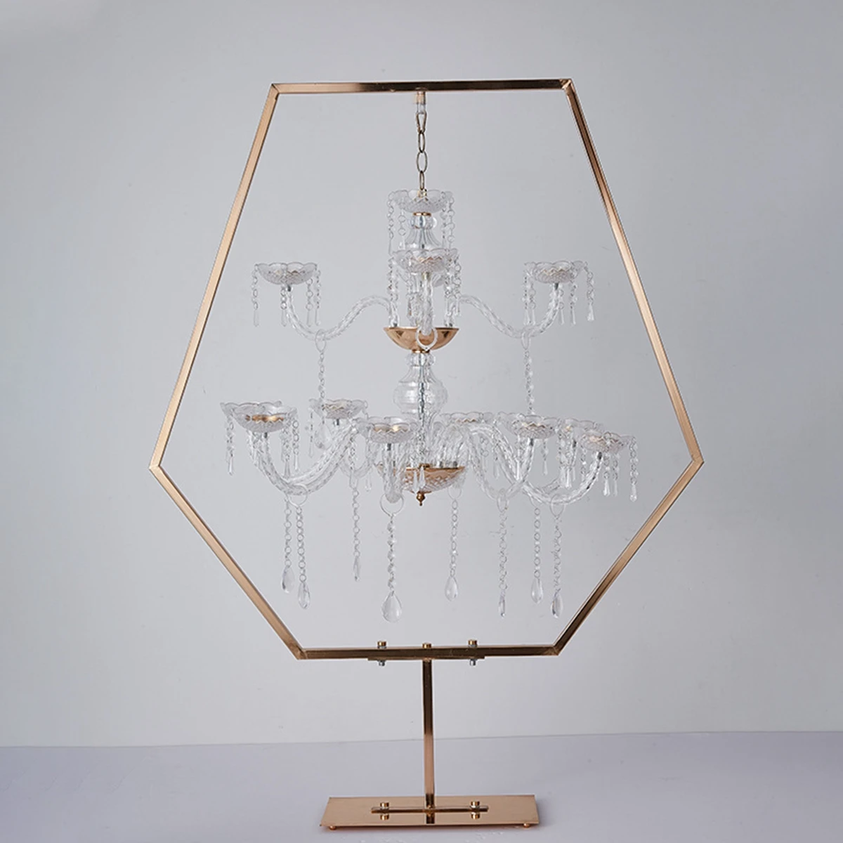 

New hot style for wedding centerpiece crystal gold candelabra table decor chandeliers candle holder top crystal chandelier