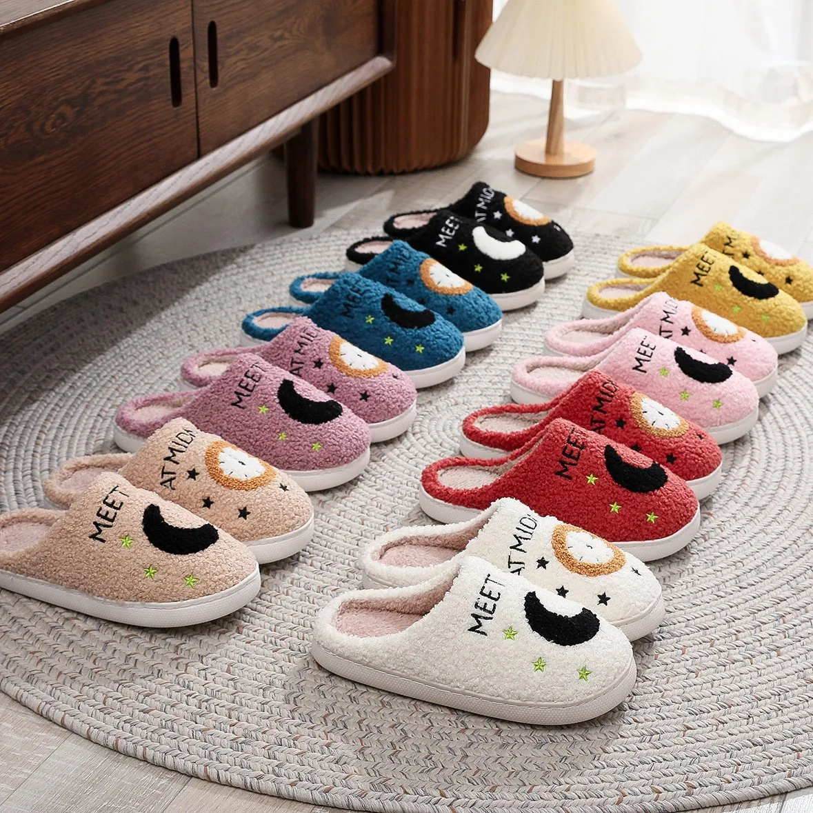

Women men Winter House Slippers Soft Fuzzy Non Slip Plush Slippers Moon Lion Design Indoor Footwear Comfortable Cozy Home Shoes