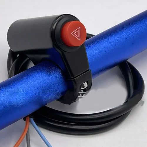 Imagen 1 del producto Botón Universal de motocicleta, interruptor de Control de encendido y apagado, parpadeo en el manillar, lámpara de señal de faro, interruptores de luz de peligro, accesorios de motocicleta
