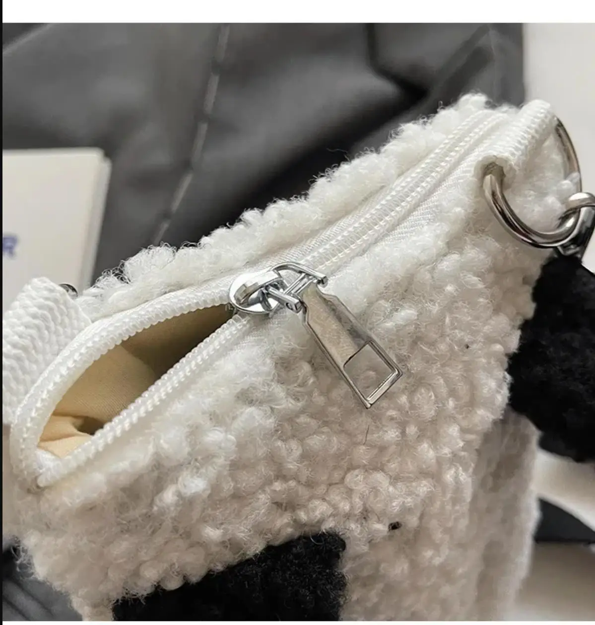 Herfst en Winter Nieuwe Nieuwe Schouder tas Vrouwen 20x15x4 cm Snoopy Leuke Hond Mobiele Telefoon Tas Cross Body Bag