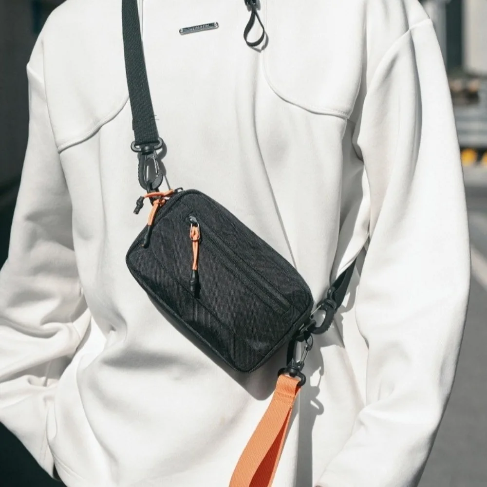 

Casual Square Nylon Crossbody Bag Adjustable Black Single Shoulder Bag Lightweight Korean Style Messenger Bag Men