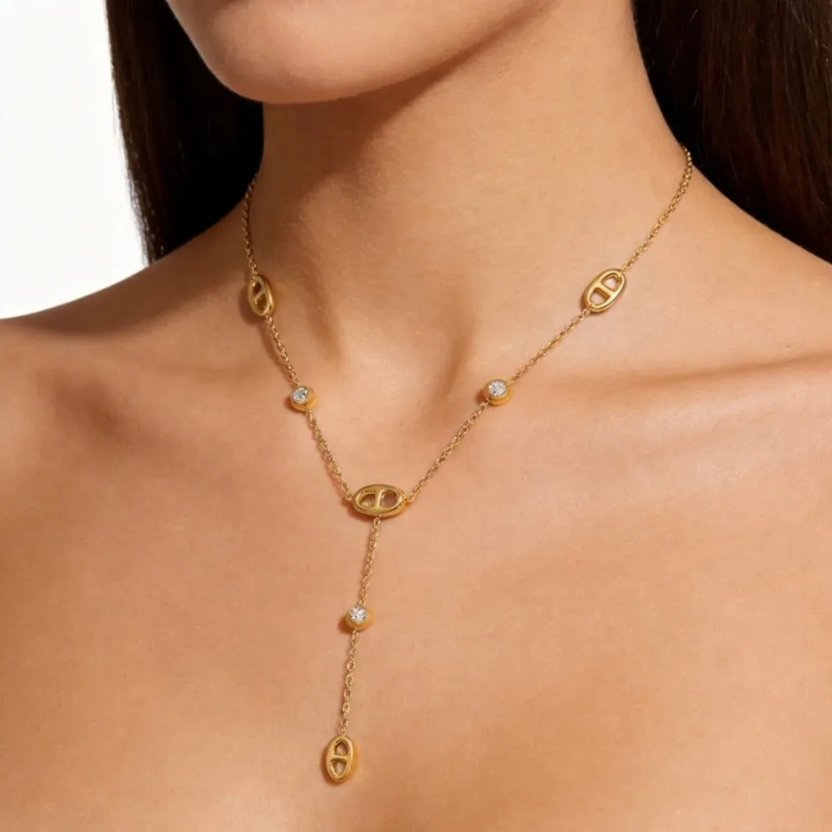 Französischer Minimalistischer Halskette im Pig-Nose-Stil mit Weißem Zirkon, Edelstahl-Damenschmuck, Elegante Collier-Kette – Detail 2