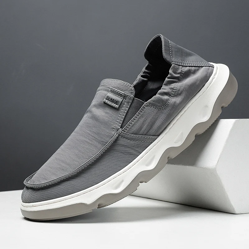 

Spring new men's cloth shoes, lightweight soft-soled casual shoes, comfortable and breathable ice silk fabric, all-season shoes