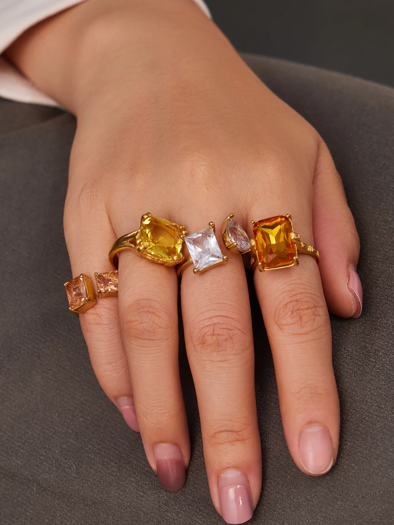 Schöne Quadratische Zirkonia Damenringe Edelstahl PVD Vergoldet Wasserfeste Offene Ringe für Damen Schmuck – Detail 6