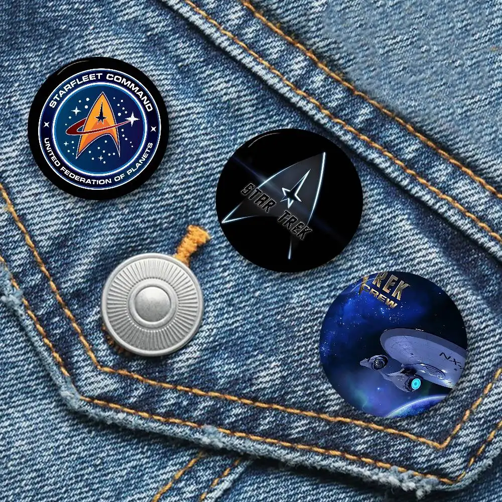 TV S-Star T-Trek Anime Photo Brooches Creative Round Badge Gifts Pins 32/44/58mm