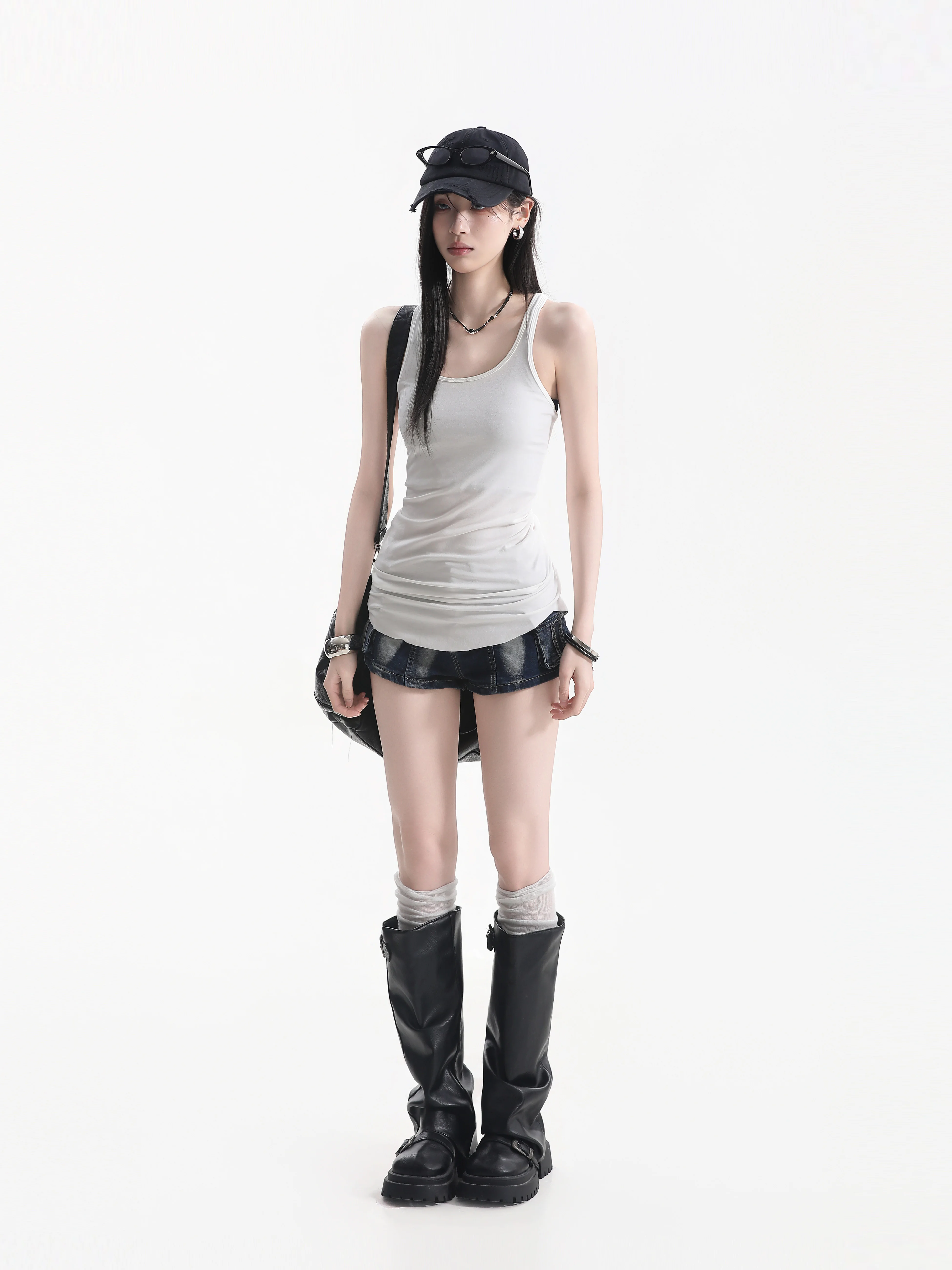 Cleanfit Sexy Summer Sleeveless Waist-Cinching Basic Pleated Vest T-Shirt for Young Women U-Neck Short Length Moisture Wicking