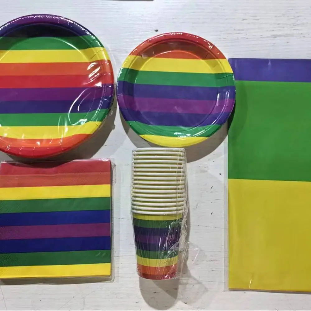 Servilletas de vajilla a rayas de arcoíris coloridas, suministros para fiesta del Día del Orgullo, platos de papel desechables, no se deforma fácilmente, creativos