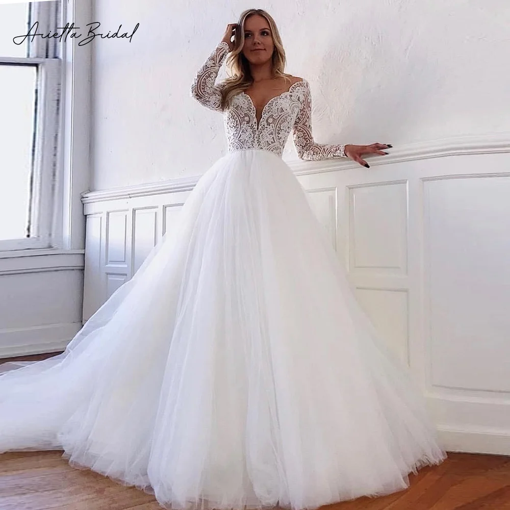 Arietta Long Sleeves Beach Wedding Dresses 2023 Deep V-Neck Lace Appliques A-Line Tulle Bride Dresses Boho Wedding Gowns