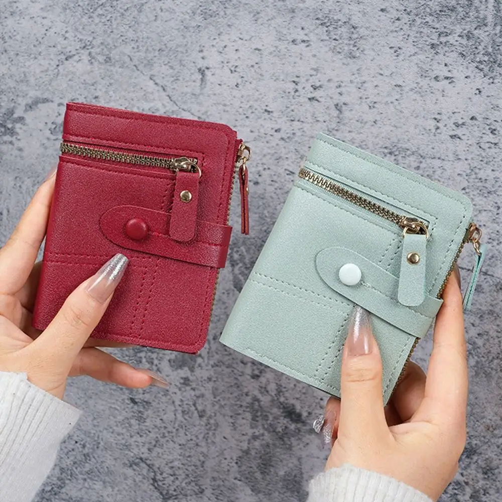 محفظة بأزرار بلون سادة متعددة الاستخدامات من جلد البولي يوريثان بتصميم قصير محفظة رفيعة للغاية محفظة نسائية للاستخدام للسيدات