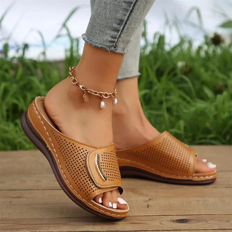 Women Hollow Out Wedge Slippers Summer New Woman Comfy Breathable Platform Sandals Female Non Slip Slippers Plus Size 42