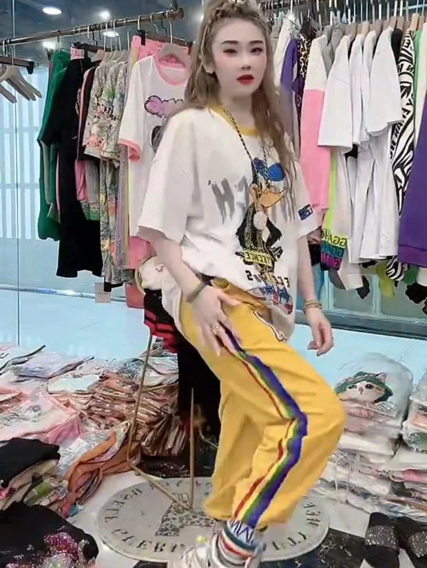 Short Sleeve Suit Heavy Industry Cartoon Rhinestone Graffiti Printing T-shirt and Sweatpants Casual Sports Two-Piece Set Women