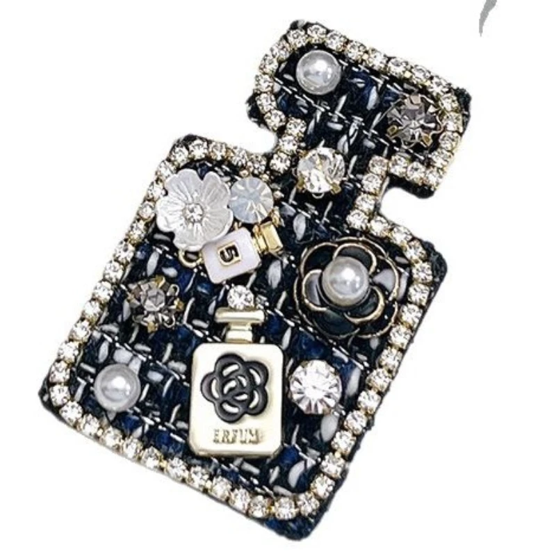 Broches de bouteille de parfum pour femmes, mode coréenne, strass, perle, fleur de camélia, épingles à revers, accessoires de Badge de sac élégant