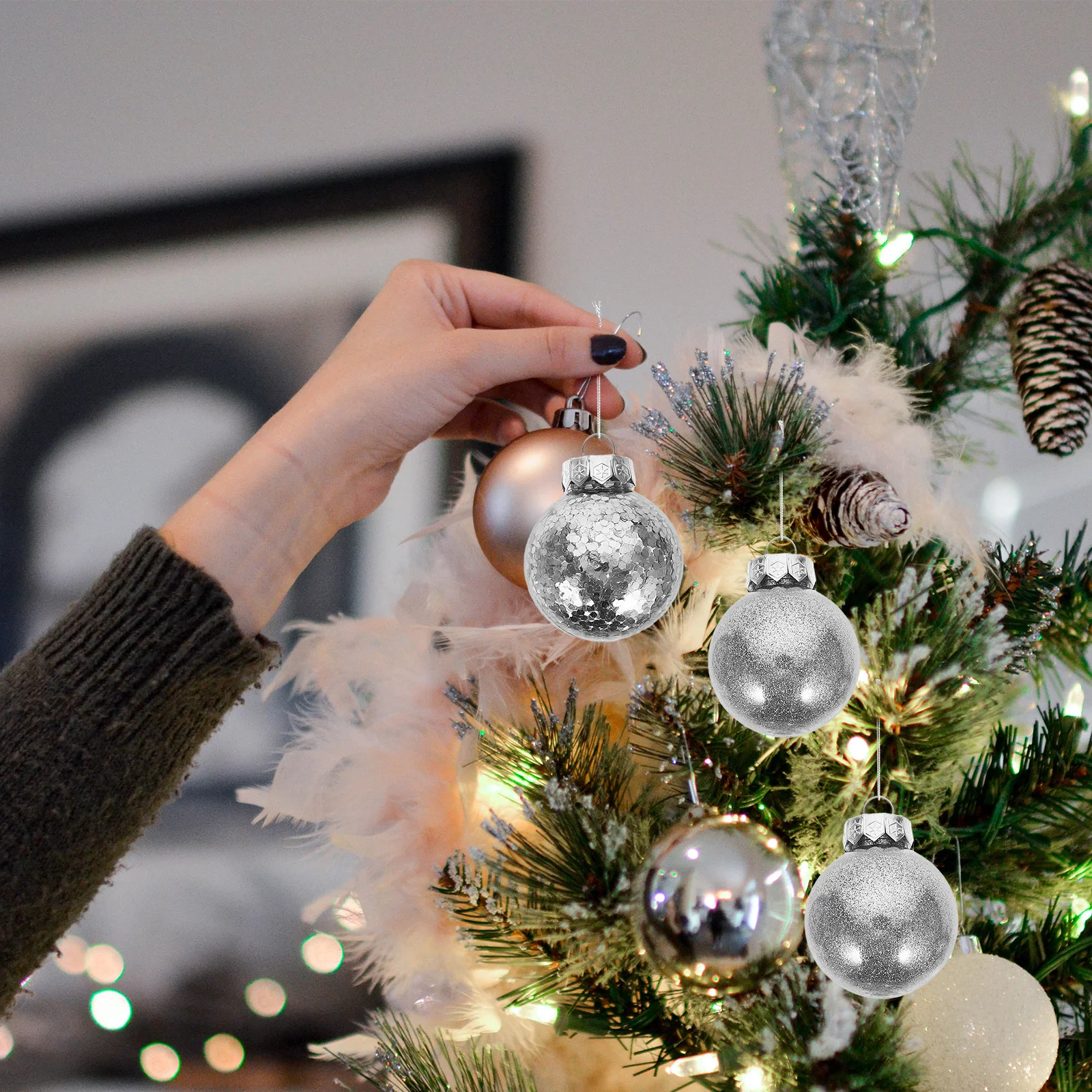 

30Pcs Christmas Tree Ball Ornaments Shatterproof Glitter Hanging Decor for Holiday Party Xmas Decoration Supplies